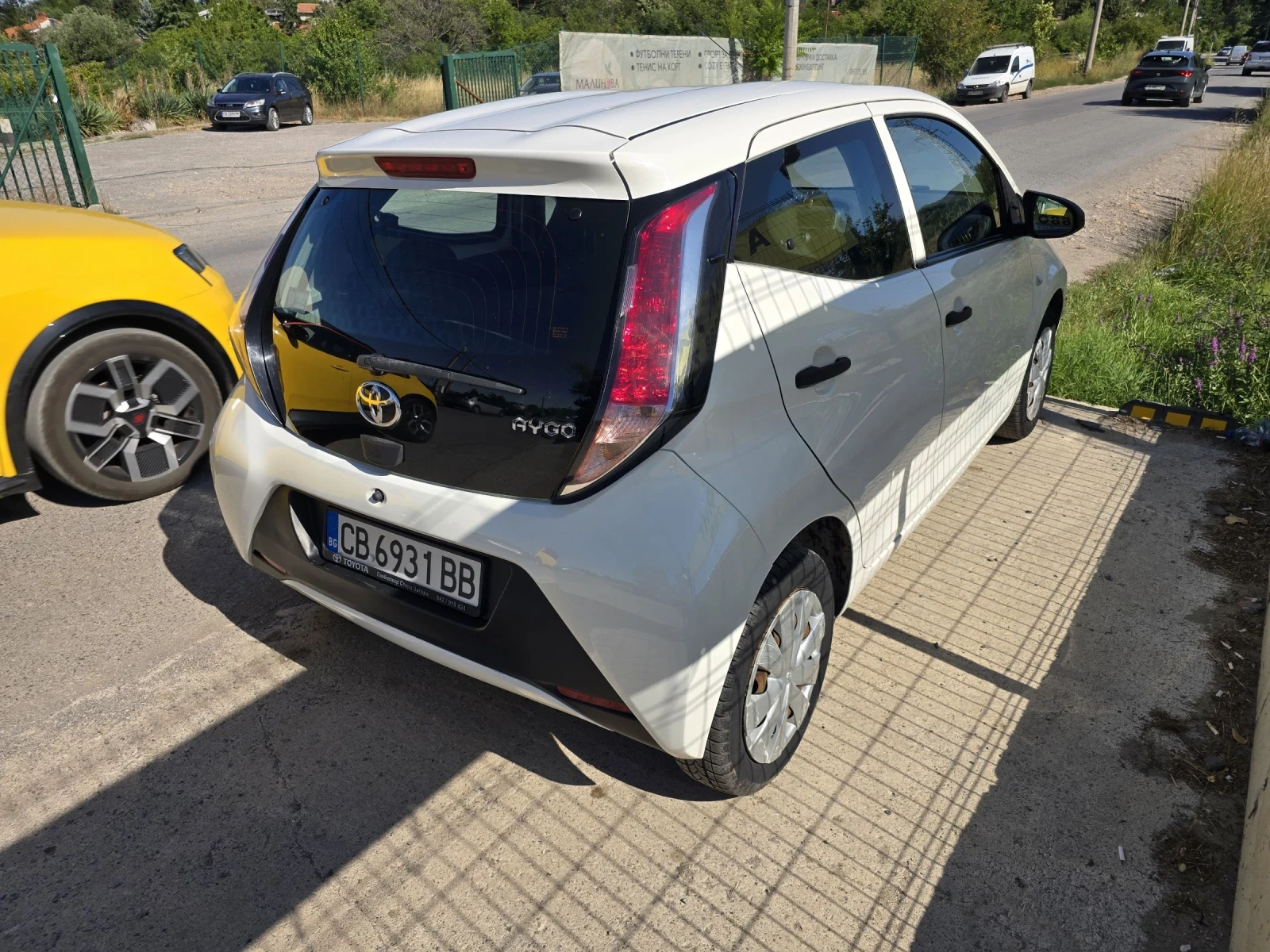 Toyota Aygo 1.0i, снимка 4 - Автомобили и джипове - 55464851