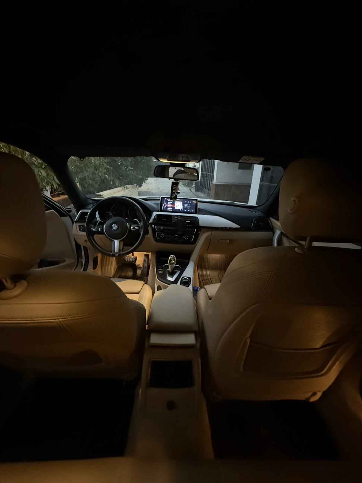 BMW 320, снимка 17 - Автомобили и джипове - 55590545