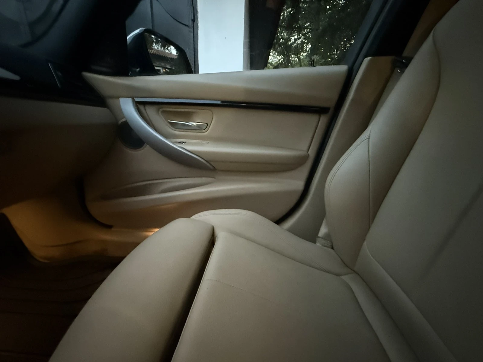 BMW 320, снимка 11 - Автомобили и джипове - 55590545