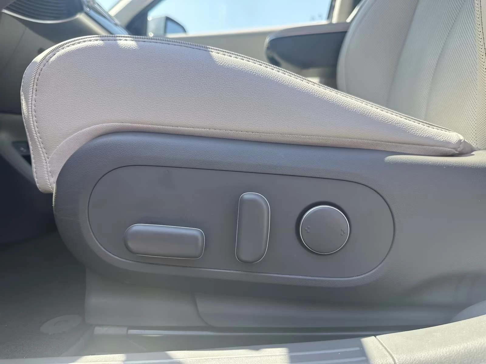 Hyundai Ioniq 5 4WD TECHNIQ 87000KM. 73KWh 306 K.С., снимка 13 - Автомобили и джипове - 55659512