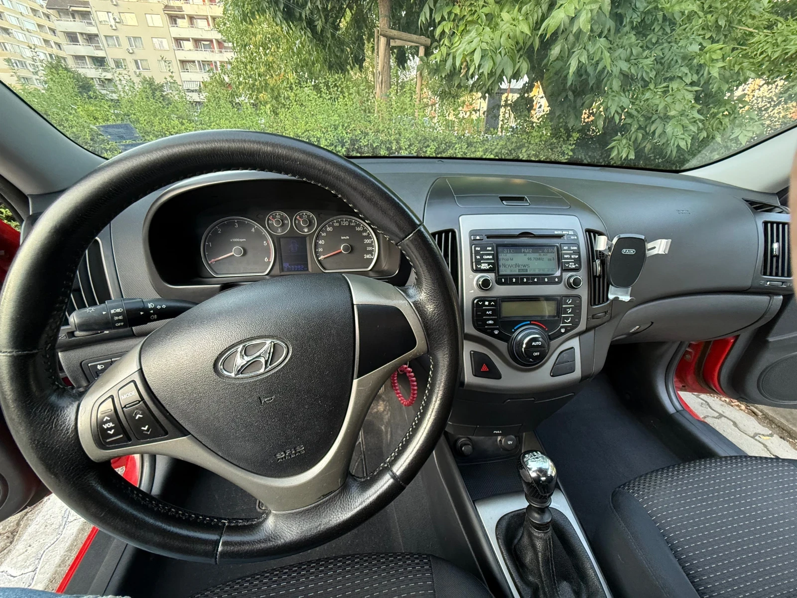 Hyundai I30 1.6 CRDI, снимка 10 - Автомобили и джипове - 55805254