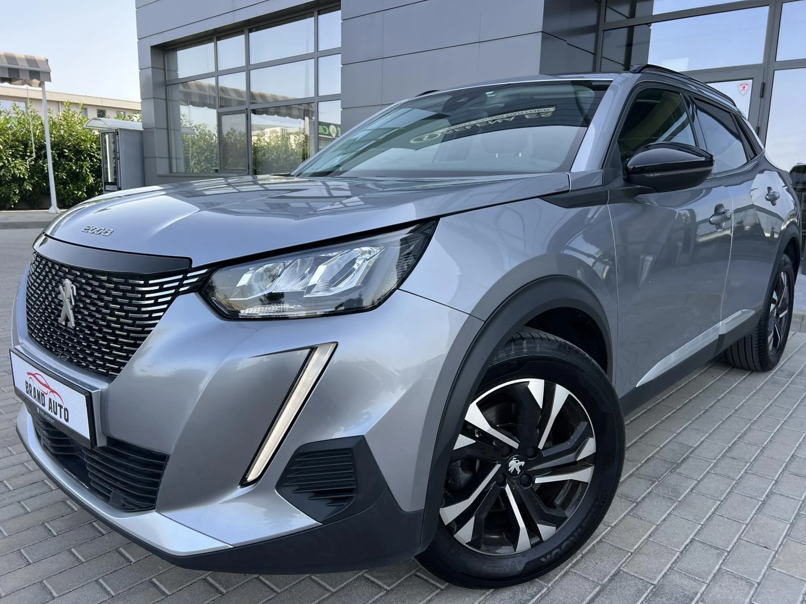 Peugeot 2008 1.5 HDI * ALLURE PACK * 130k.c. AUTOMATIC