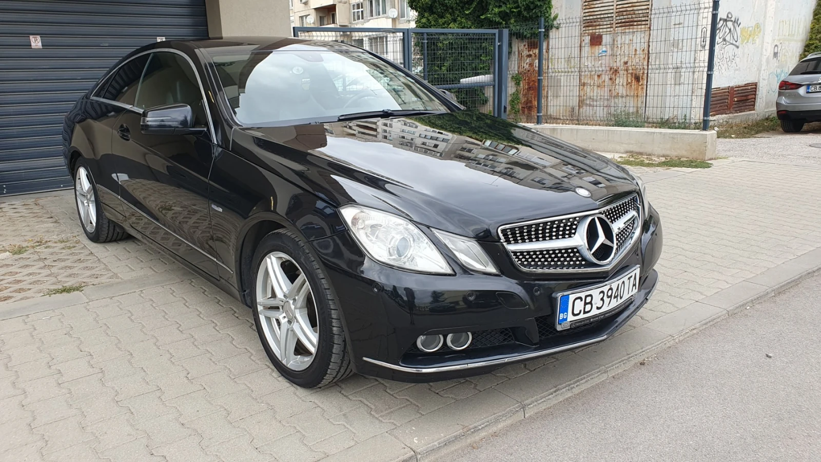 Mercedes-Benz E 220 2.2CDi Coupe