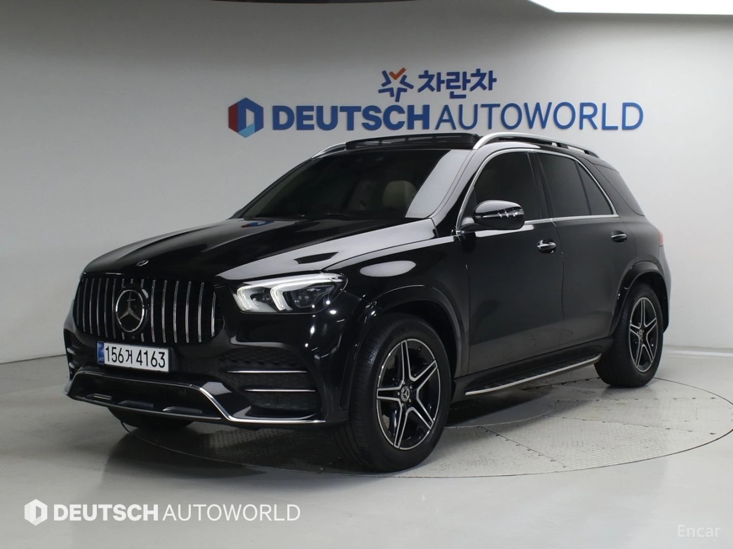 Mercedes-Benz GLE 450 AMG Line| AIR| DISTRO| ОБДУХ| 360| HUD| 3 AC| , снимка 2 - Автомобили и джипове - 56136143