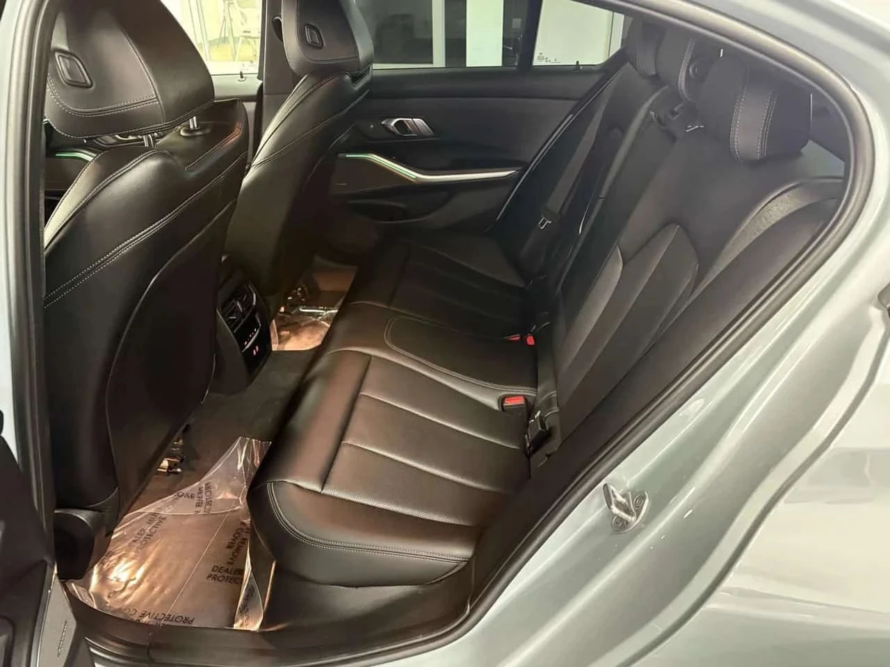 BMW 330, снимка 17 - Автомобили и джипове - 56684570