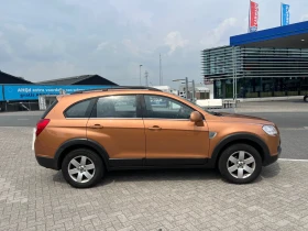 Chevrolet Captiva 2.4* 4x4* Газ* Кожа* Блутут Нави* Камера* Холандия, снимка 4