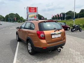 Chevrolet Captiva 2.4* 4x4* Газ* Кожа* Блутут Нави* Камера* Холандия, снимка 7