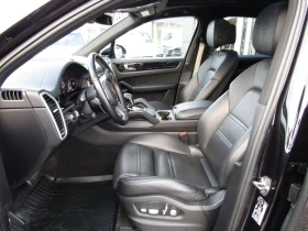 Porsche Cayenne S E Hybrid  CARFAX - 36900 € / 72170.13 лв. - 51965658 14