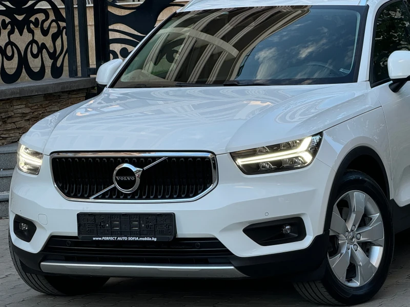 Volvo XC40 2.0D-190KC-AWD-4X4-КОЖА-НАВИ-КАМЕРА-КАТО НОВА, снимка 2 - Автомобили и джипове - 47539124