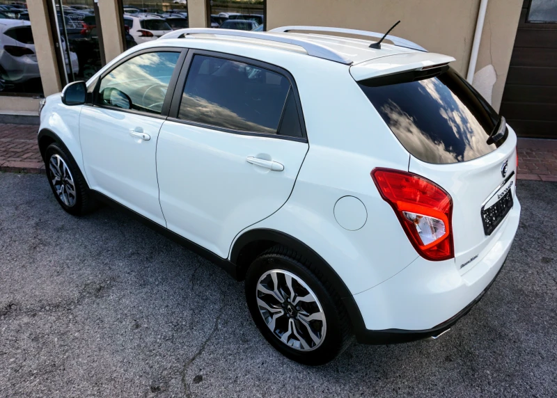 SsangYong Korando, снимка 4 - Автомобили и джипове - 48881462