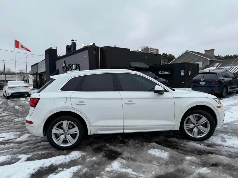 Audi Q5 Technik  CARFAX, снимка 3 - Автомобили и джипове - 53066739