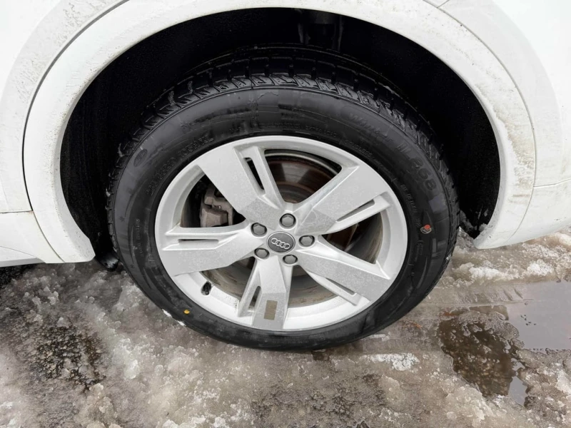 Audi Q5 Technik  CARFAX, снимка 15 - Автомобили и джипове - 53066739