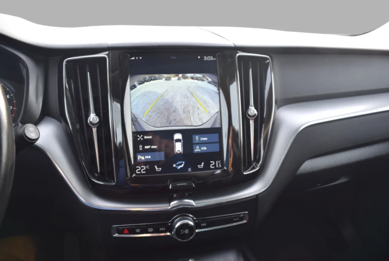 Volvo XC60 2020 Volvo XC60 T6 Momentum, снимка 8 - Автомобили и джипове - 53535535