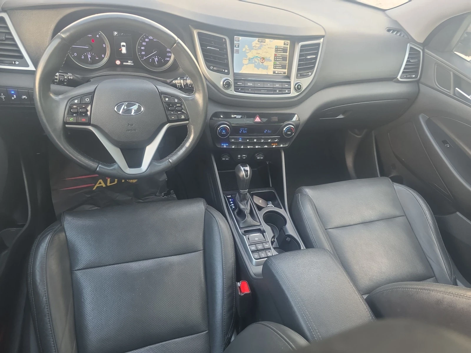 Hyundai Tucson 1.7 CRDI, Be, Tecno 141, Avtomat, Navi, Panorama - изображение 7