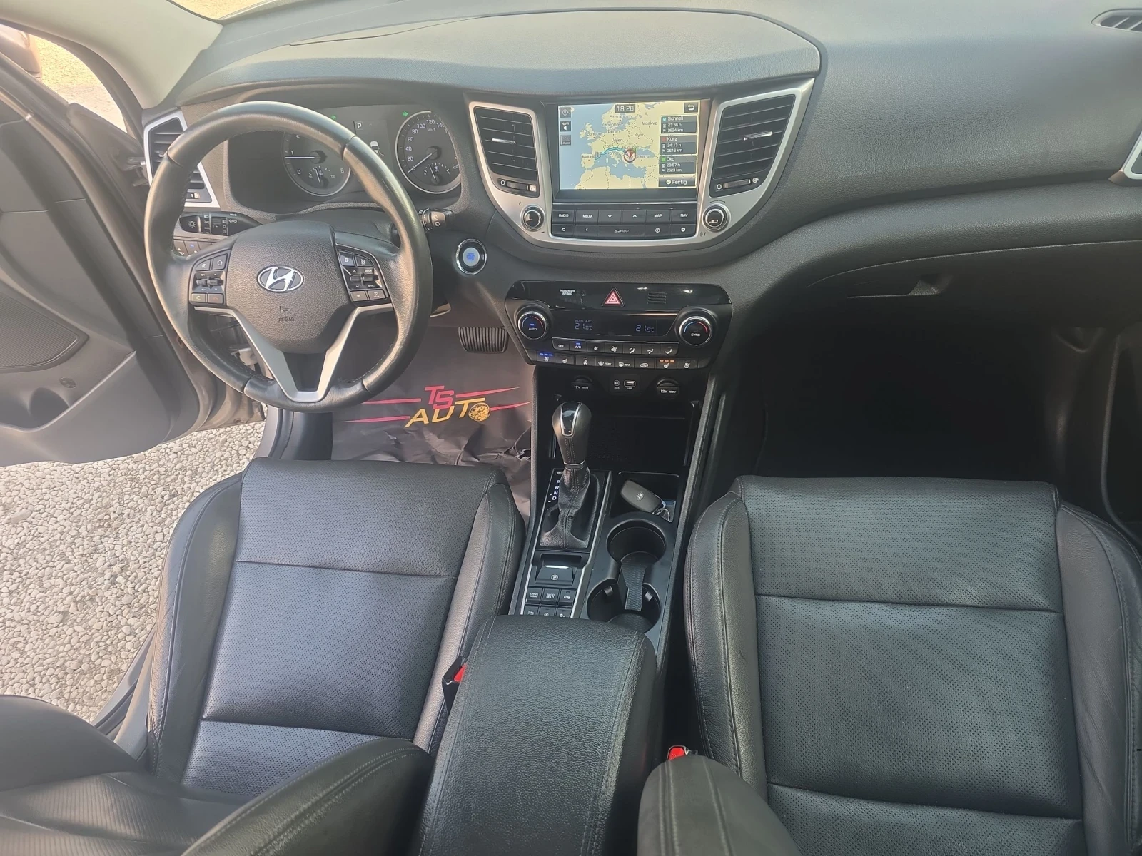 Hyundai Tucson 1.7 CRDI, Be, Tecno 141, Avtomat, Navi, Panorama | Mobile.bg   15
