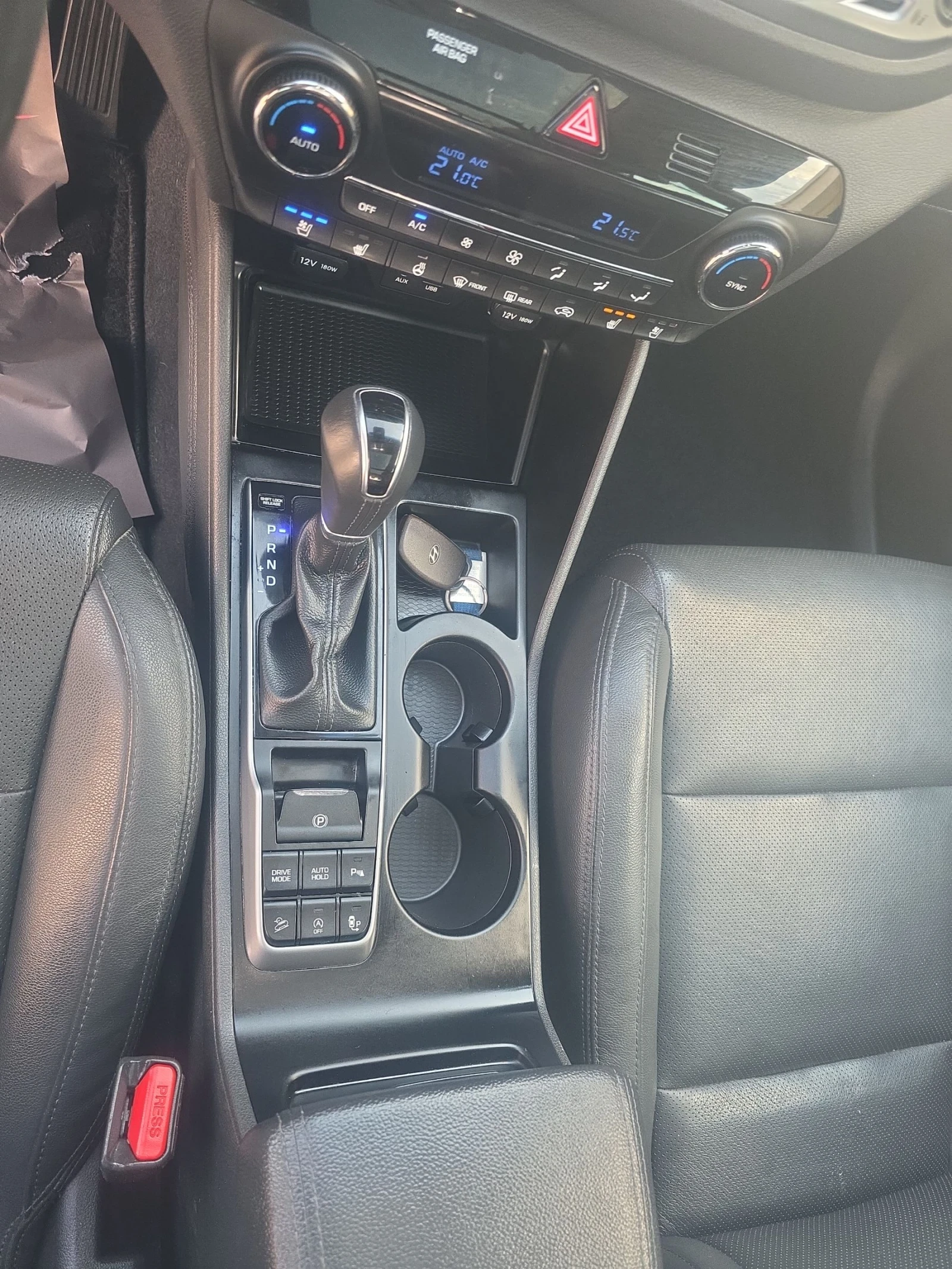 Hyundai Tucson 1.7 CRDI, Be, Tecno 141, Avtomat, Navi, Panorama | Mobile.bg   17