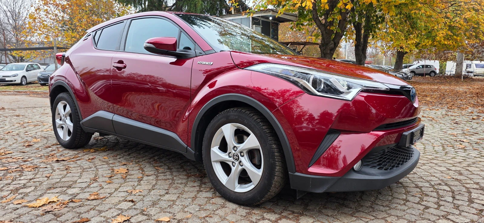 Toyota C-HR 1.8 * HYBRID* KEYLESS* DISTRONIC* ШВЕЙЦАРИЯ - изображение 3