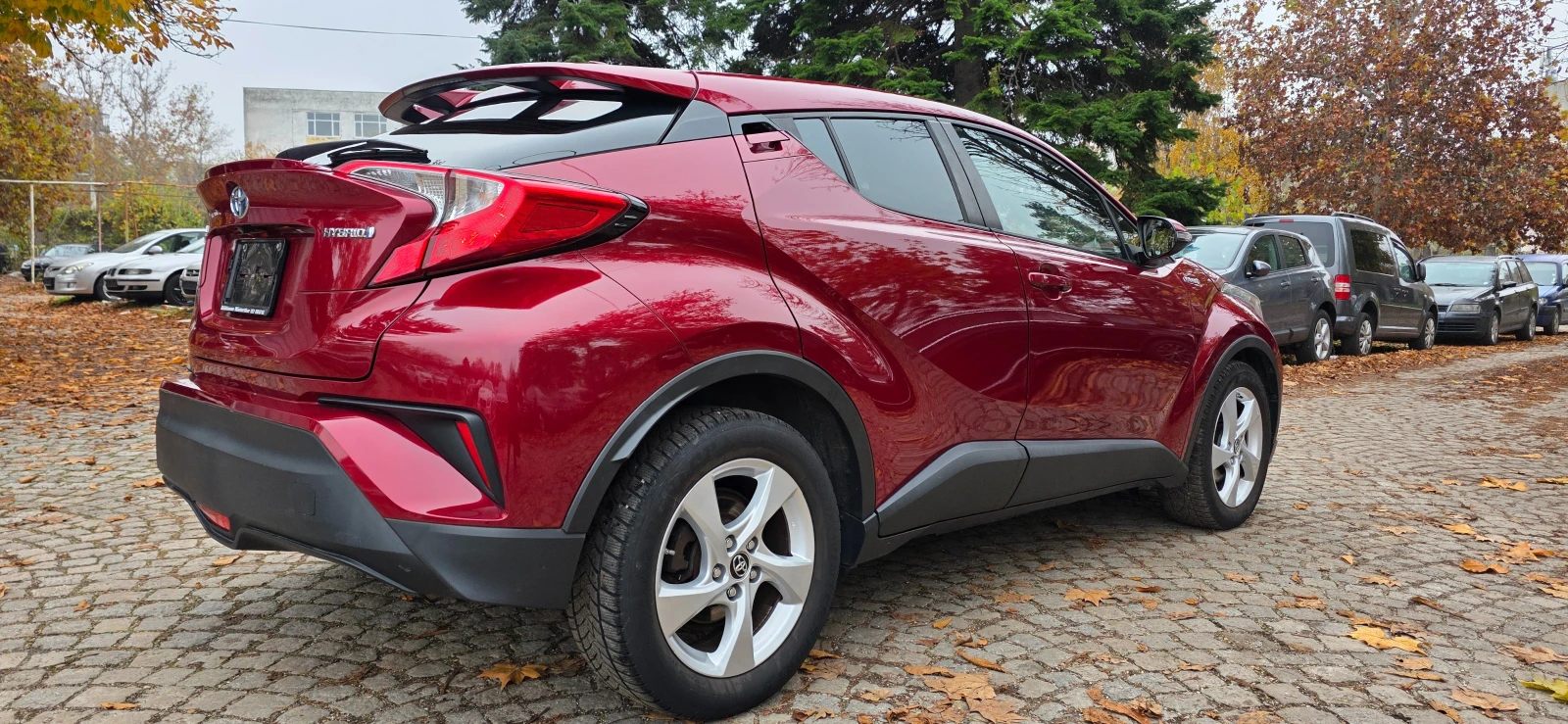 Toyota C-HR 1.8 * HYBRID* KEYLESS* DISTRONIC* ШВЕЙЦАРИЯ - изображение 5