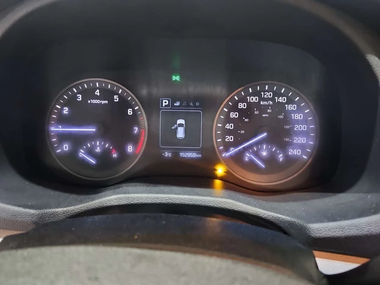 Hyundai Tucson * SE  * 2 ����� * �������� * CARFAX | Mobile.bg � ����������� 9