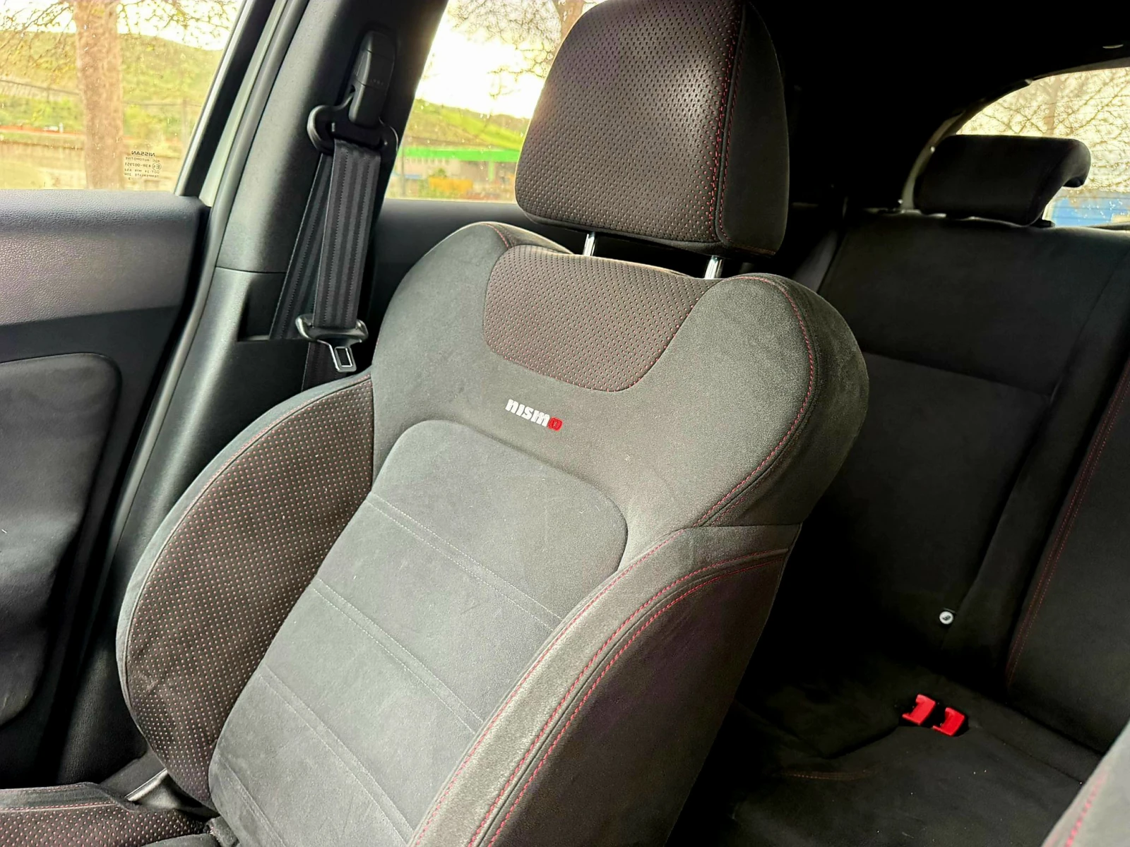 Nissan Juke NISMO 4X4 1.6DIG-T, снимка 7 - Автомобили и джипове - 54179327