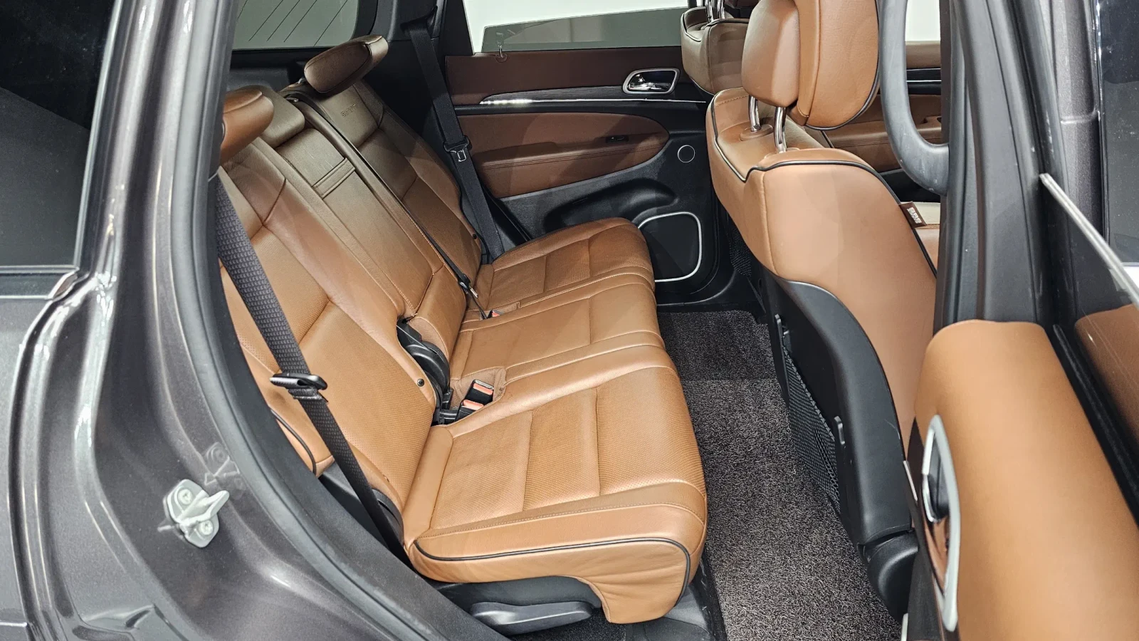 Jeep Grand cherokee 3.6 Summit, снимка 5 - Автомобили и джипове - 54512698