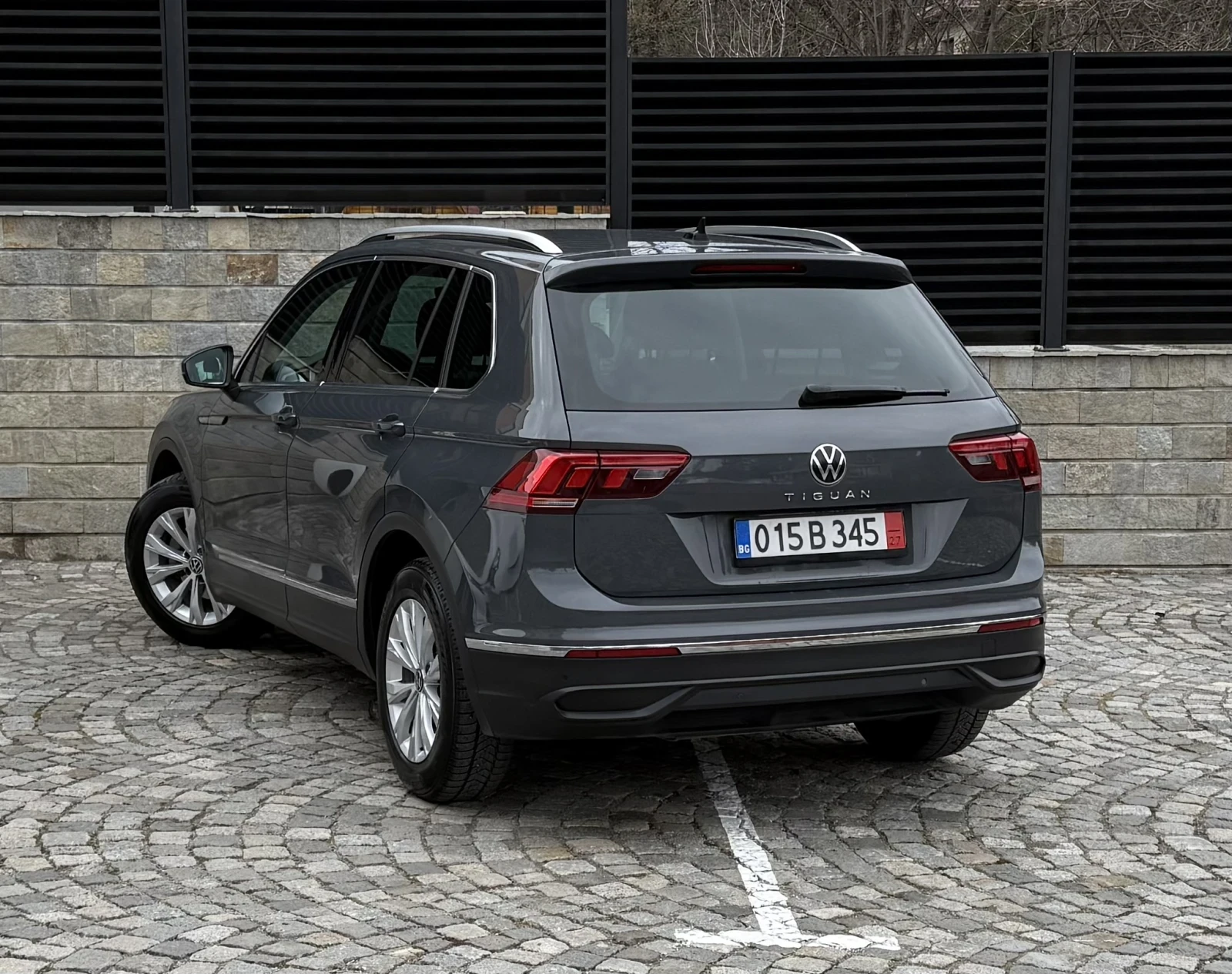VW Tiguan 2.0TDI 150kc DSG 2021 97490km, снимка 4 - Автомобили и джипове - 54806234
