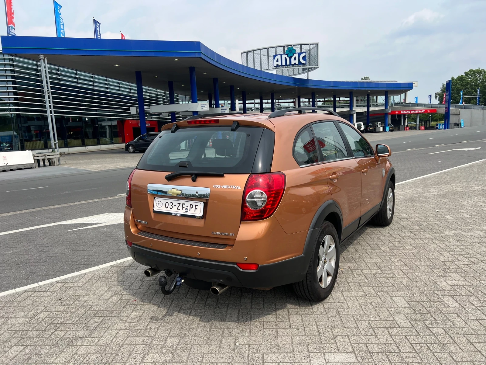 Chevrolet Captiva 2.4* 4x4* Газ* Кожа* Блутут Нави* Камера* Холандия, снимка 5 - Автомобили и джипове - 54816624