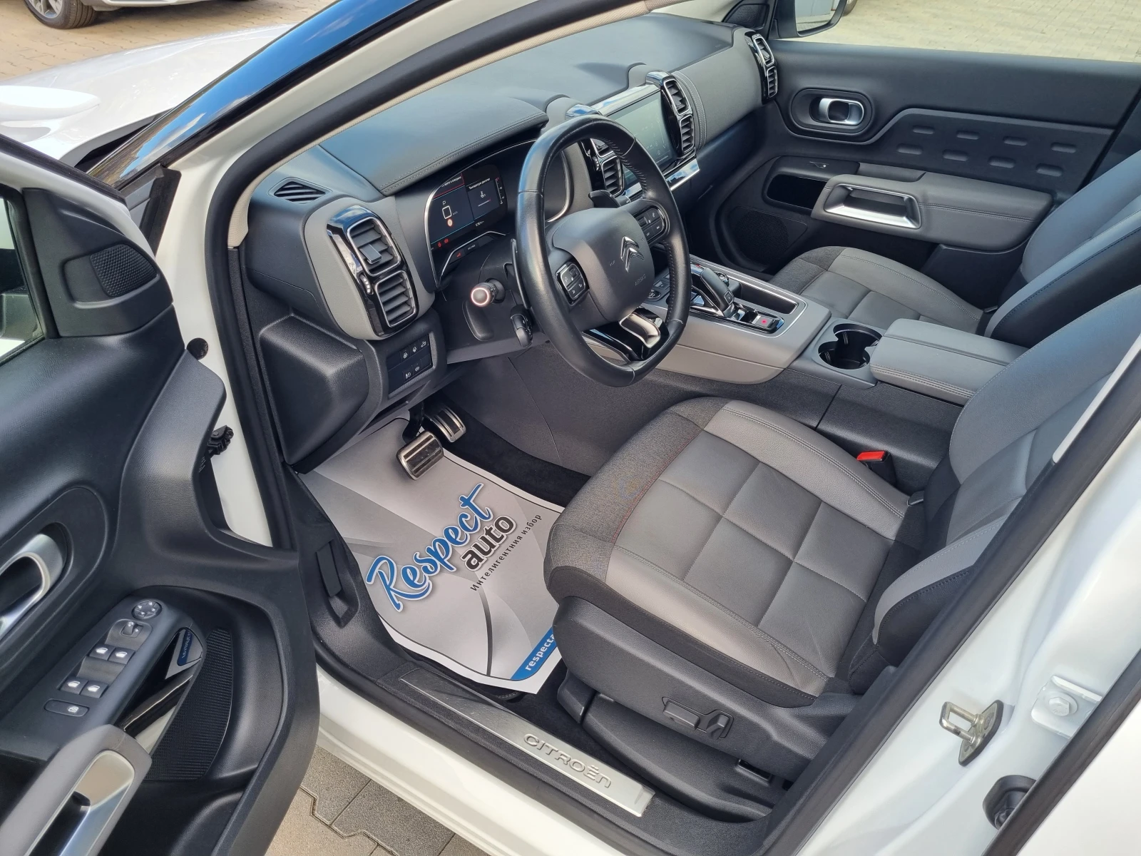 Citroen C5 Aircross 1.5HDi-131ps EAT8 / 2021г. СЕРВИЗНА ИСТОРИЯ!, снимка 7 - Автомобили и джипове - 56163334