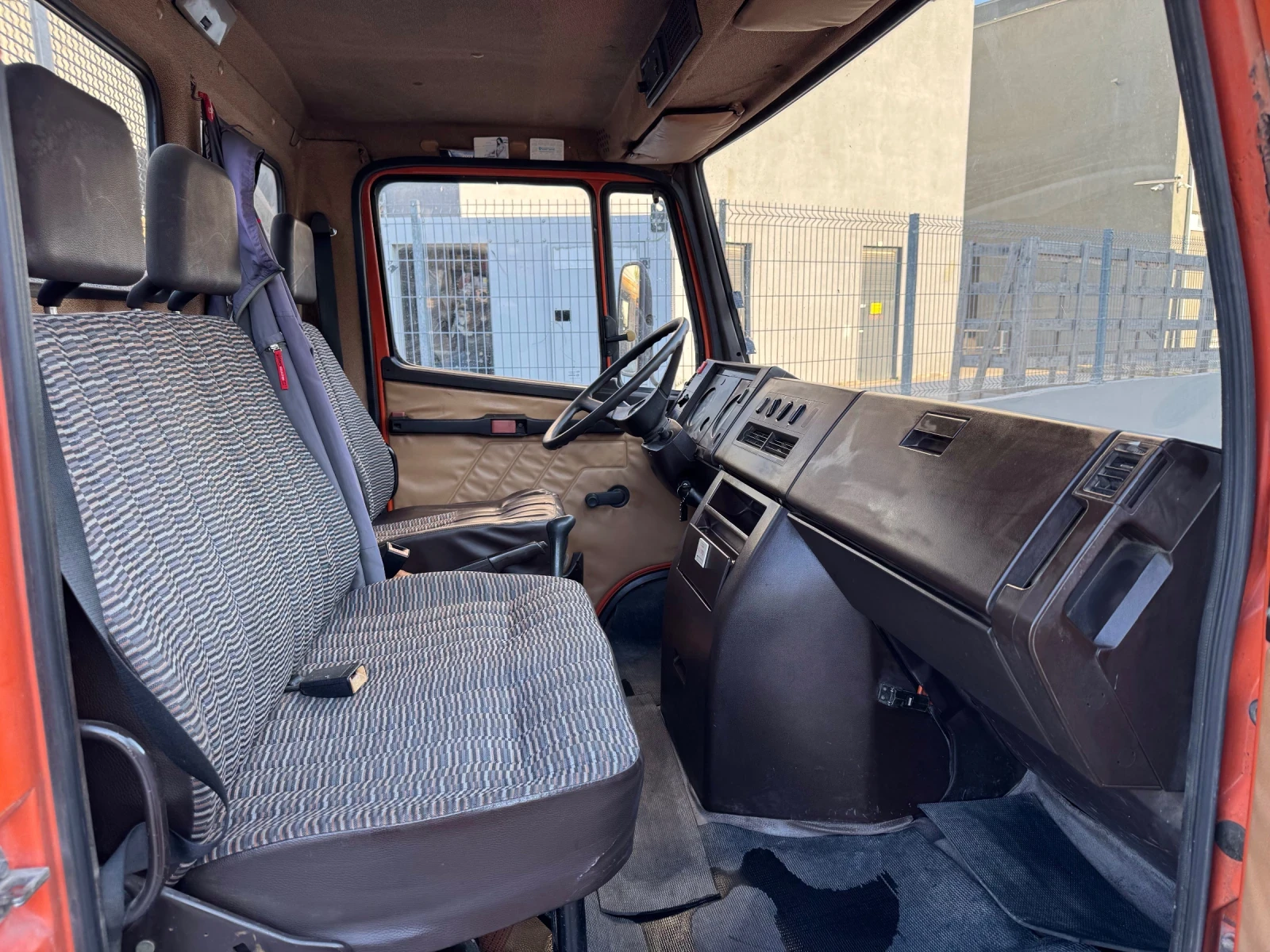 Mercedes-Benz 609, снимка 13 - Камиони - 55975206
