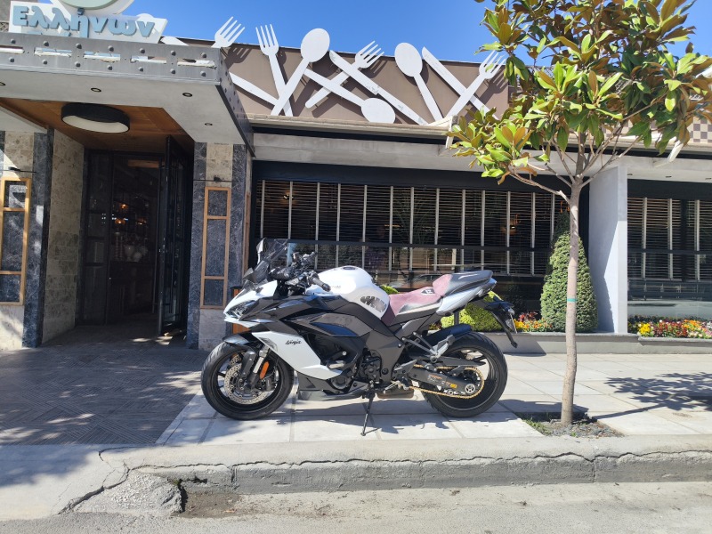 Kawasaki Z 1000SX, снимка 9 - Мотоциклети и мототехника - 46226483