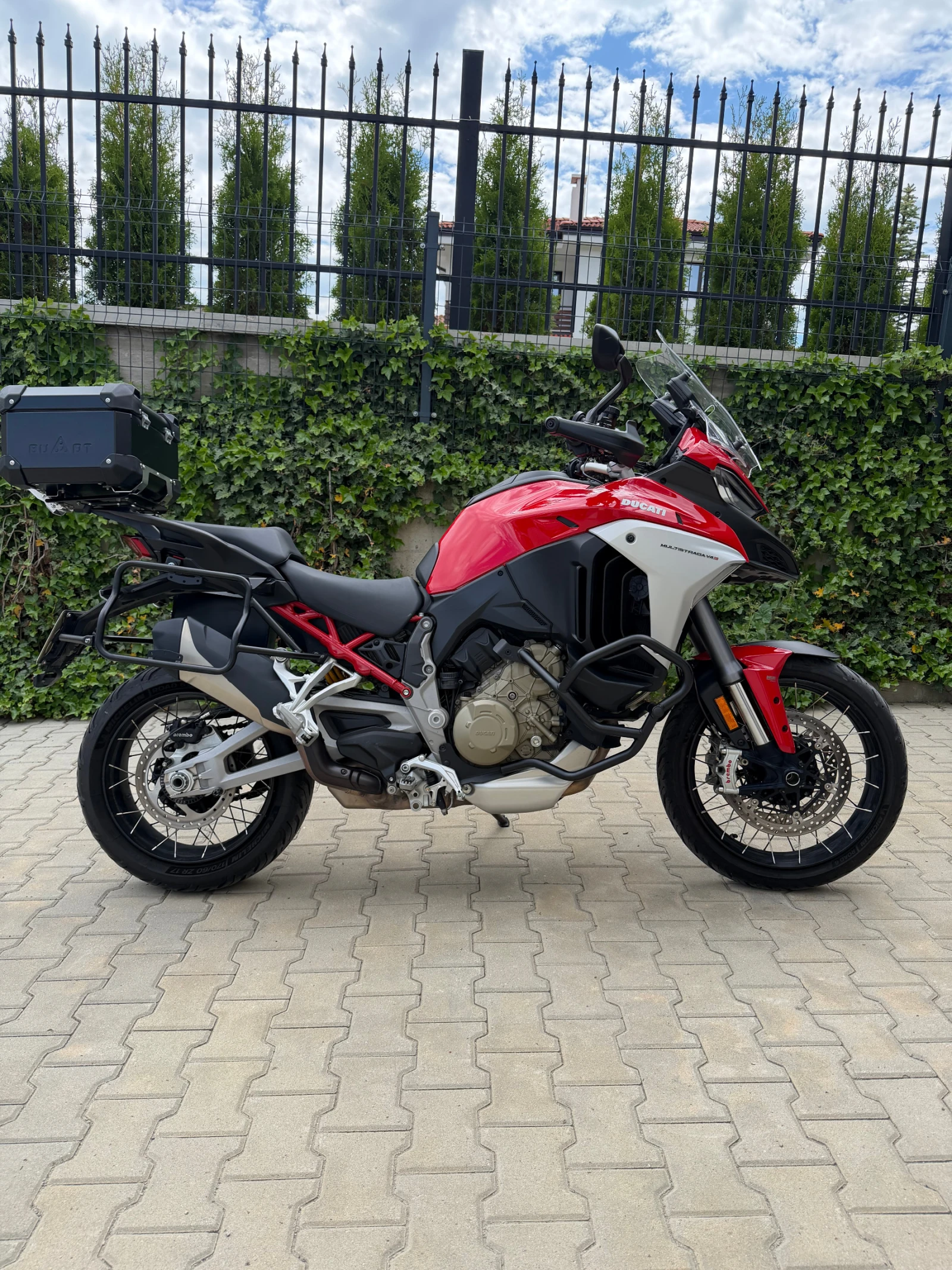 Ducati Multistrada V4S