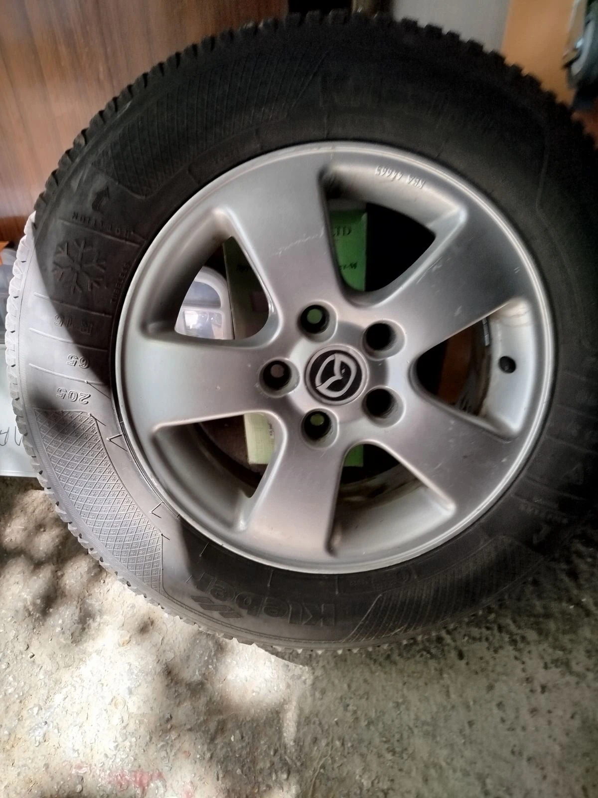 Гуми с джанти Kleber 205/65R15, снимка 6 - Гуми и джанти - 54439452