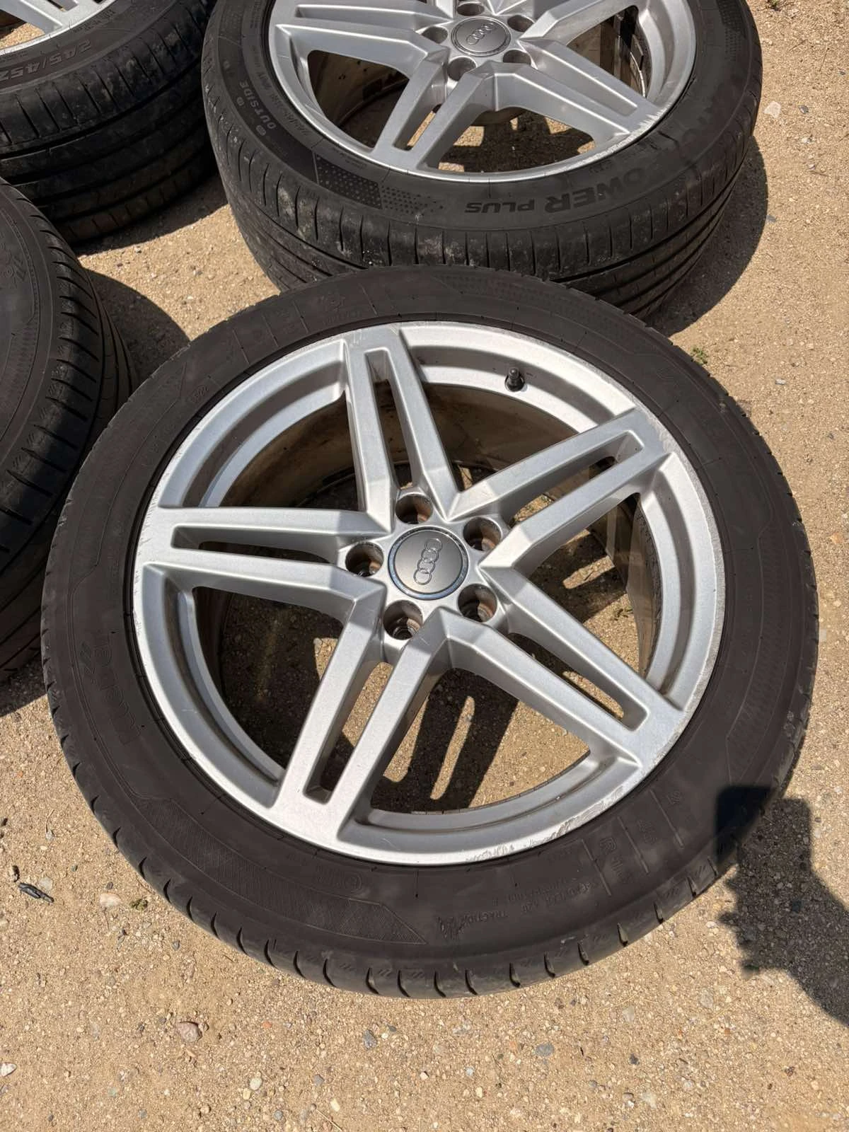 Гуми с джанти Други 245/45R18, снимка 5 - Гуми и джанти - 55340616