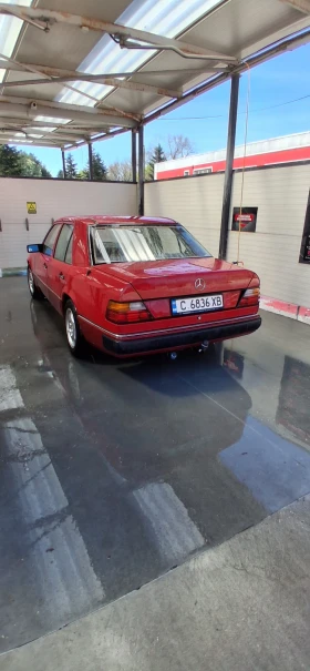 Mercedes-Benz 124 200E, снимка 5