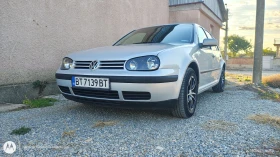     VW Golf 1.6i