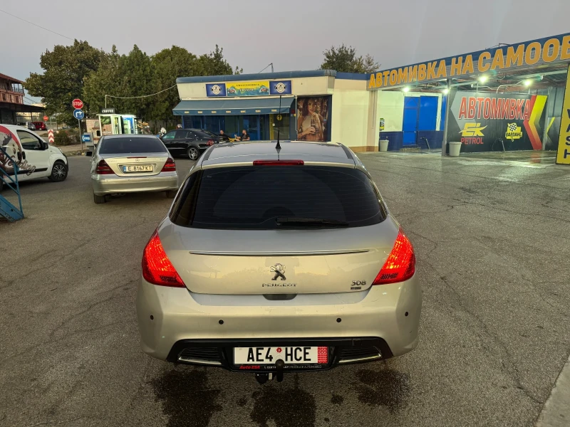 Peugeot 308 1.6 e-HDI Facelift 6 скорости, снимка 6 - Автомобили и джипове - 46764393