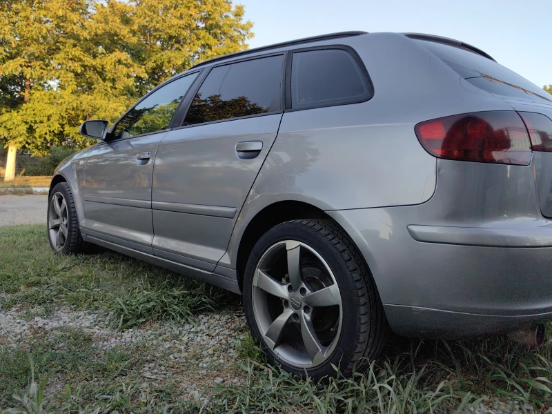 Audi A3 SPORTBACK 1.6 FSI, снимка 8 - Автомобили и джипове - 47067193