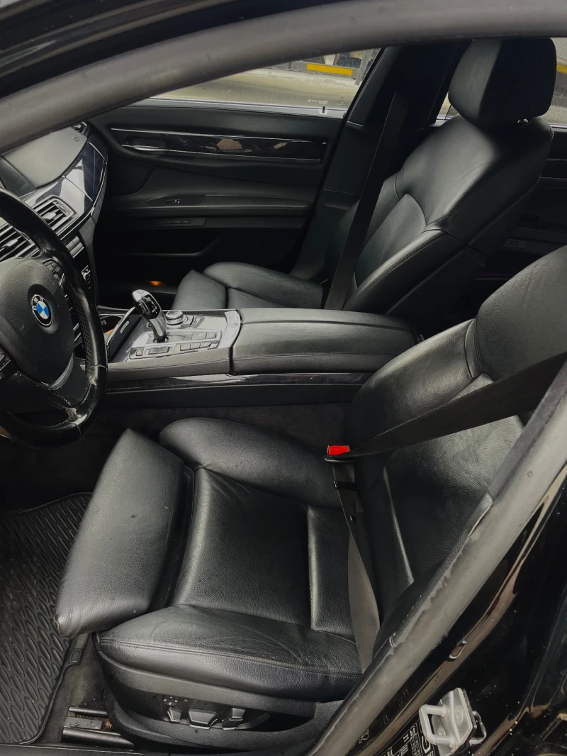 BMW 750 BMW 750LI X-DRIVE, снимка 9 - Автомобили и джипове - 47108390