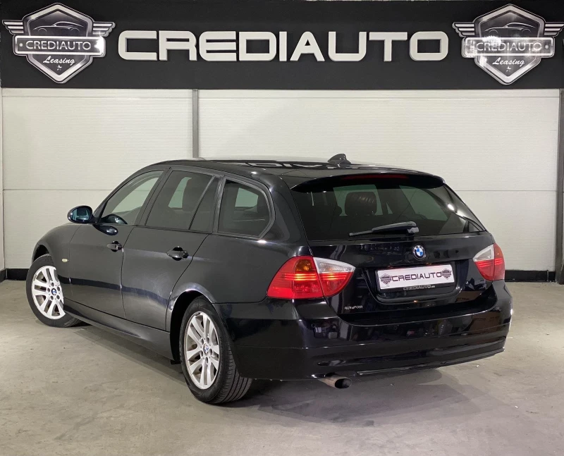 BMW 320 D, снимка 4 - Автомобили и джипове - 47551586