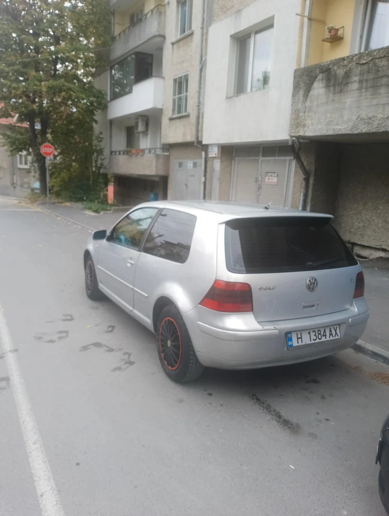 VW Golf, снимка 6 - Автомобили и джипове - 47846924