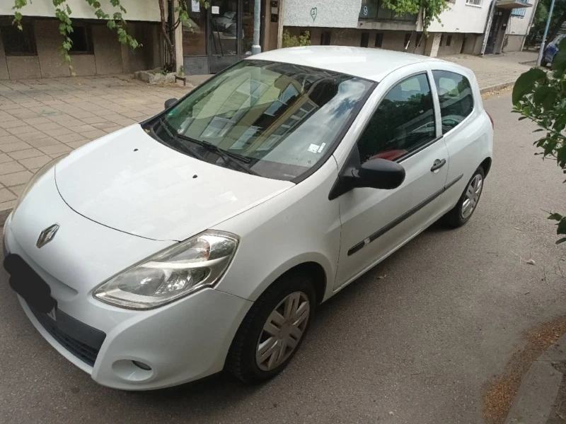 Renault Clio, снимка 6 - Автомобили и джипове - 48195949