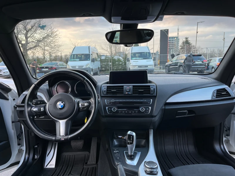 BMW 218, снимка 7 - Автомобили и джипове - 48279939