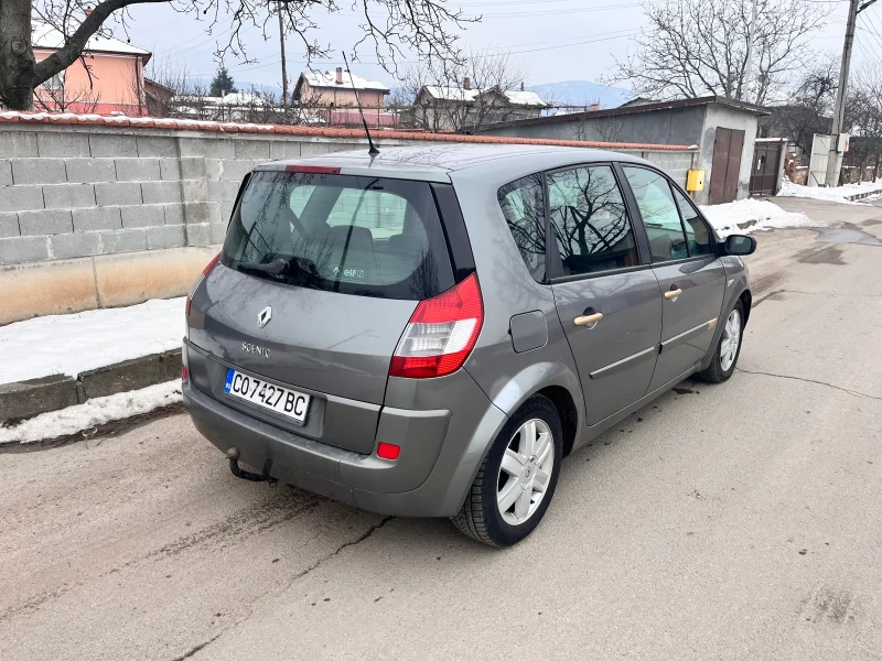 Renault Scenic, снимка 4 - Автомобили и джипове - 49313543