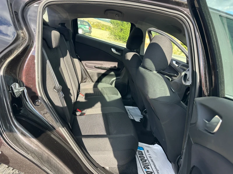 Alfa Romeo Giulietta 1.4 i 170hp, снимка 8 - Автомобили и джипове - 52019537