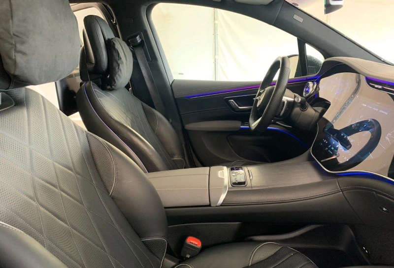 Mercedes-Benz EQS 580 SUV/AMG/4MATIC/HYPERSCREEN/TV/BURM/PANO/, снимка 10 - Автомобили и джипове - 52086252