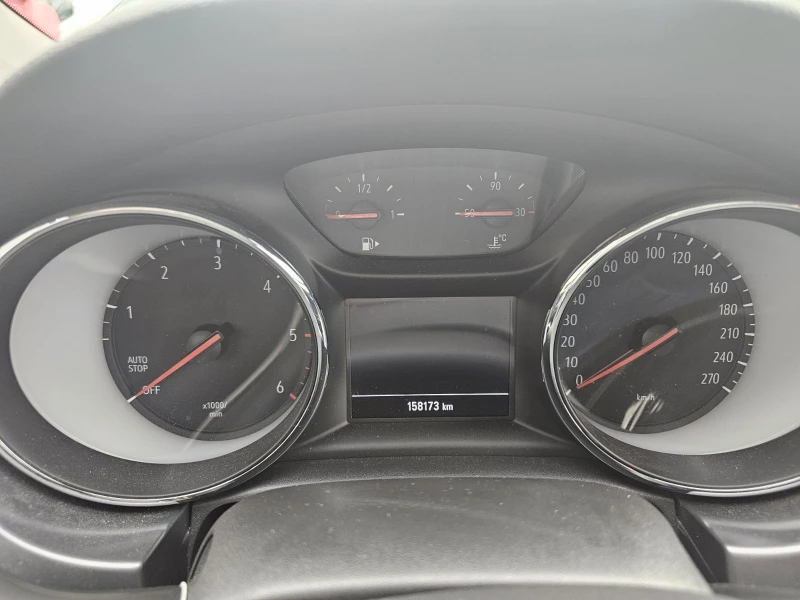 Opel Astra SPORT TOURER 1.5, снимка 8 - Автомобили и джипове - 52444868