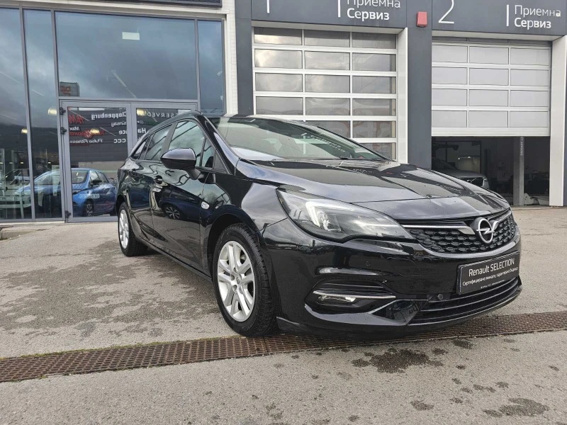 Opel Astra SPORT TOURER 1.5, снимка 2 - Автомобили и джипове - 52444868