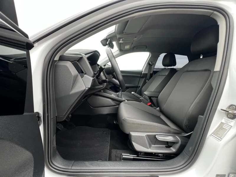 Audi A1 1.0 TFSI* S-Line* , снимка 6 - Автомобили и джипове - 53534183