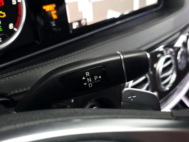 Mercedes-Benz S 350 Bluetec 4Matic, снимка 9 - Автомобили и джипове - 53862037