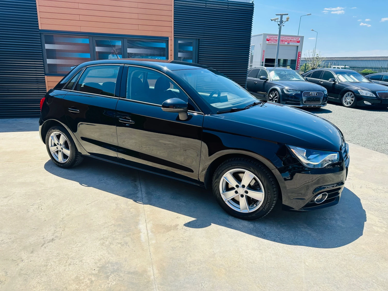 Audi A1 1.4 TFSI - изображение 4